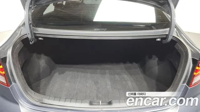 2019 Hyundai The New Avante AD 1.6 Sold VIN KMHD741EEKU773120 – side profile 2019 Hyundai The New Avante AD 1.6 Sold VIN KMHD741EEKU773120 – side profile