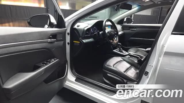 2019 Hyundai The New Avante AD 1.6 Sold VIN KMHD741EEKU790910 – photo 18 2019 Hyundai The New Avante AD 1.6 Sold VIN KMHD741EEKU790910 – photo 18