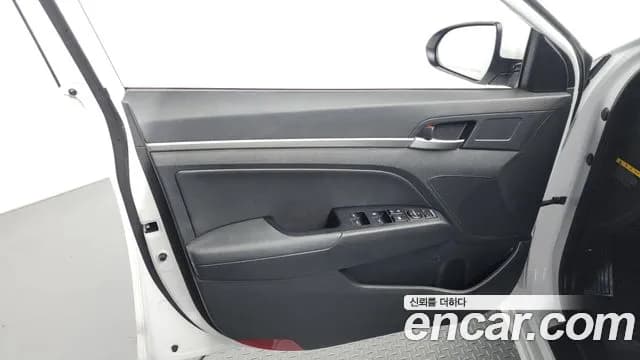 2019 Hyundai The New Avante AD 1.6 Sold VIN KMHD741EEKU843543 – photo 16 2019 Hyundai The New Avante AD 1.6 Sold VIN KMHD741EEKU843543 – photo 16