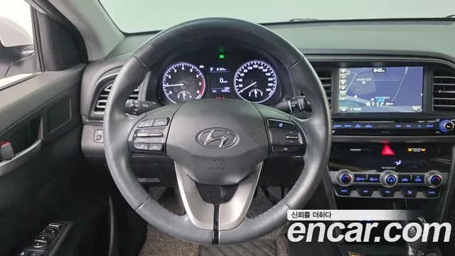 2019 Hyundai The New Avante AD 1.6 Sold VIN KMHD741EEKU848427 – dashboard 2019 Hyundai The New Avante AD 1.6 Sold VIN KMHD741EEKU848427 – dashboard