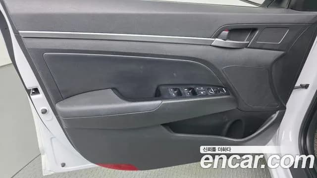 2019 Hyundai The New Avante AD 1.6 Sold VIN KMHD741EEKU848427 – photo 13 2019 Hyundai The New Avante AD 1.6 Sold VIN KMHD741EEKU848427 – photo 13
