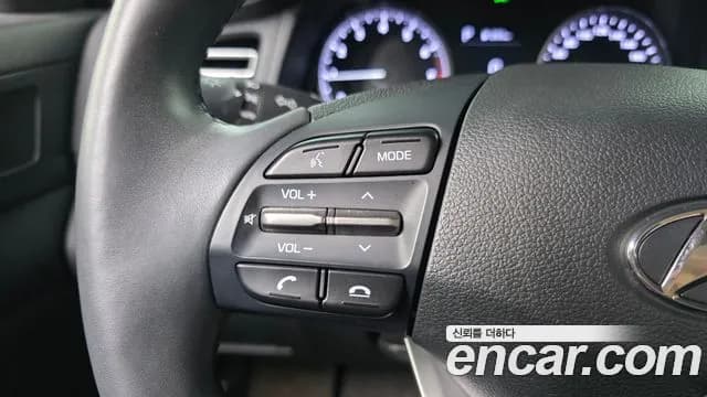 2019 Hyundai The New Avante AD 1.6 Sold VIN KMHD741EEKU848427 – photo 17 2019 Hyundai The New Avante AD 1.6 Sold VIN KMHD741EEKU848427 – photo 17