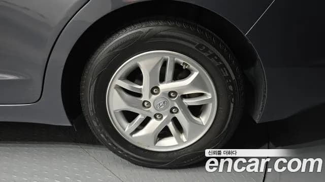 2019 Hyundai The New Avante AD 1.6 Sold VIN KMHD741EEKU854633 – photo 17 2019 Hyundai The New Avante AD 1.6 Sold VIN KMHD741EEKU854633 – photo 17