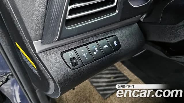 2019 Hyundai The New Avante AD 1.6 Sold VIN KMHD741EEKU885811 – photo 13 2019 Hyundai The New Avante AD 1.6 Sold VIN KMHD741EEKU885811 – photo 13