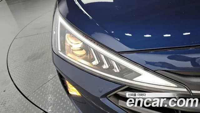 2019 Hyundai The New Avante AD 1.6 Sold VIN KMHD741EEKU885811 – photo 18 2019 Hyundai The New Avante AD 1.6 Sold VIN KMHD741EEKU885811 – photo 18