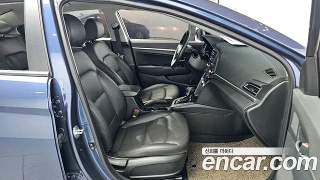 2019 Hyundai The New Avante AD 1.6 Sold VIN KMHD741EEKU885811 – photo 26 2019 Hyundai The New Avante AD 1.6 Sold VIN KMHD741EEKU885811 – photo 26