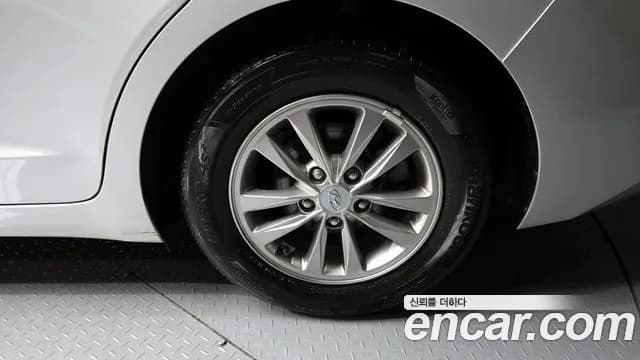 2019 Hyundai The New Avante AD 1.6 Sold VIN KMHD741EEKU887824 – rear exterior 2019 Hyundai The New Avante AD 1.6 Sold VIN KMHD741EEKU887824 – rear exterior