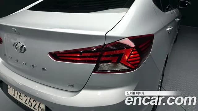 2019 Hyundai The New Avante AD 1.6 Sold VIN KMHD741EEKU887824 – exterior detail 2019 Hyundai The New Avante AD 1.6 Sold VIN KMHD741EEKU887824 – exterior detail
