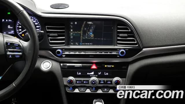 2019 Hyundai The New Avante AD 1.6 Sold VIN KMHD741EEKU887824 – photo 12 2019 Hyundai The New Avante AD 1.6 Sold VIN KMHD741EEKU887824 – photo 12