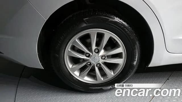 2019 Hyundai The New Avante AD 1.6 Sold VIN KMHD741EEKU887824 – photo 27 2019 Hyundai The New Avante AD 1.6 Sold VIN KMHD741EEKU887824 – photo 27