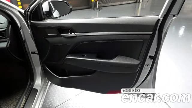 2019 Hyundai The New Avante AD 1.6 Sold VIN KMHD741EEKU887824 – photo 29 2019 Hyundai The New Avante AD 1.6 Sold VIN KMHD741EEKU887824 – photo 29