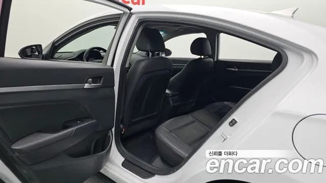 2019 Hyundai The New Avante AD 1.6 Sold VIN KMHD741EEKU889797 – photo 18 2019 Hyundai The New Avante AD 1.6 Sold VIN KMHD741EEKU889797 – photo 18
