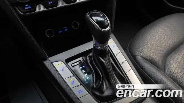 2019 Hyundai The New Avante AD 1.6 Sold VIN KMHD741EEKU894613 – photo 18 2019 Hyundai The New Avante AD 1.6 Sold VIN KMHD741EEKU894613 – photo 18