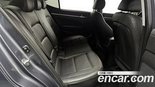 2019 Hyundai The New Avante AD 1.6 Sold VIN KMHD741EEKU912720 – exterior detail 2019 Hyundai The New Avante AD 1.6 Sold VIN KMHD741EEKU912720 – exterior detail