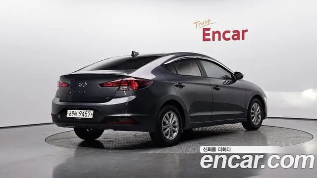 2019 Hyundai The New Avante AD 1.6 Sold VIN KMHD741EEKU912720 – trunk area 2019 Hyundai The New Avante AD 1.6 Sold VIN KMHD741EEKU912720 – trunk area