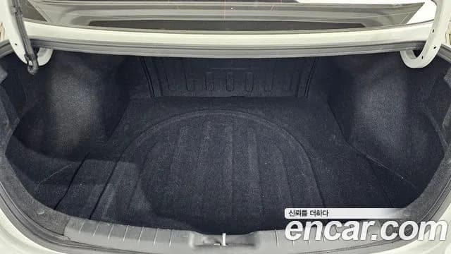 2020 Hyundai The New Avante AD 1.6 Sold VIN KMHD741EELU037284 – photo 18 2020 Hyundai The New Avante AD 1.6 Sold VIN KMHD741EELU037284 – photo 18