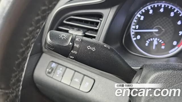2020 Hyundai The New Avante AD 1.6 Sold VIN KMHD741EELU039579 – dashboard 2020 Hyundai The New Avante AD 1.6 Sold VIN KMHD741EELU039579 – dashboard