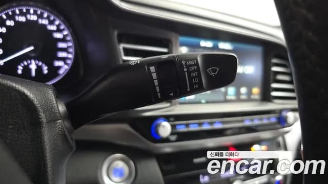2020 Hyundai The New Avante AD 1.6 Sold VIN KMHD741EELU940374 – front exterior 2020 Hyundai The New Avante AD 1.6 Sold VIN KMHD741EELU940374 – front exterior