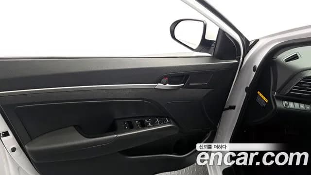 2020 Hyundai The New Avante AD 1.6 Sold VIN KMHD741EELU947176 – photo 13 2020 Hyundai The New Avante AD 1.6 Sold VIN KMHD741EELU947176 – photo 13