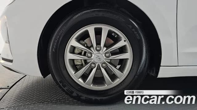 2020 Hyundai The New Avante AD 1.6 Sold VIN KMHD741EELU951022 – photo 16 2020 Hyundai The New Avante AD 1.6 Sold VIN KMHD741EELU951022 – photo 16