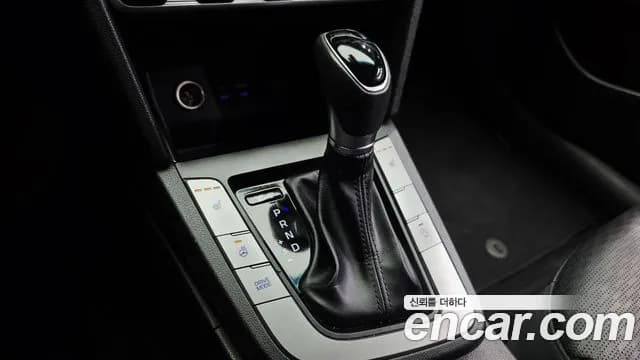2019 Hyundai The New Avante AD 1.6 Diesel Sold VIN KMHD741UGKU896687 – trunk area 2019 Hyundai The New Avante AD 1.6 Diesel Sold VIN KMHD741UGKU896687 – trunk area