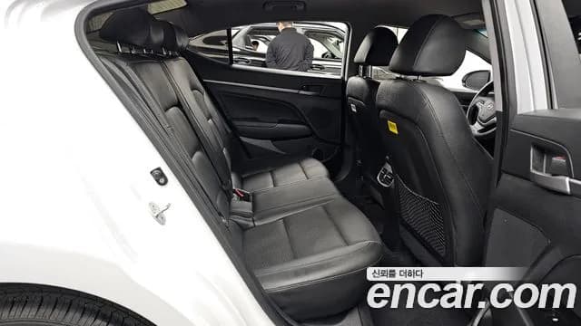 2017 Hyundai Avante AD 1.6 GDI Modern Sold VIN KMHD841DBHU381906 – odometer reading 2017 Hyundai Avante AD 1.6 GDI Modern Sold VIN KMHD841DBHU381906 – odometer reading