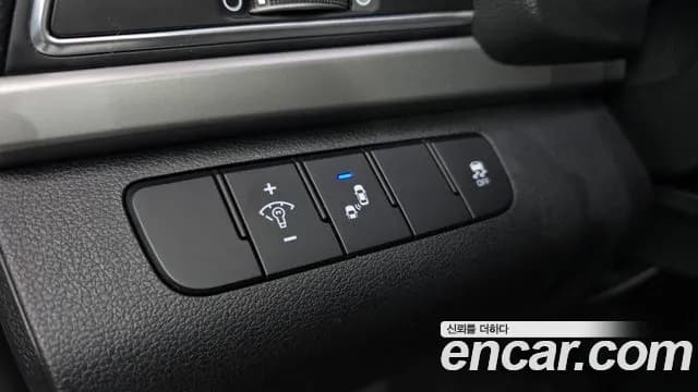 2017 Hyundai Avante AD 1.6 GDI Modern Sold VIN KMHD841DBHU408720 – photo 12 2017 Hyundai Avante AD 1.6 GDI Modern Sold VIN KMHD841DBHU408720 – photo 12