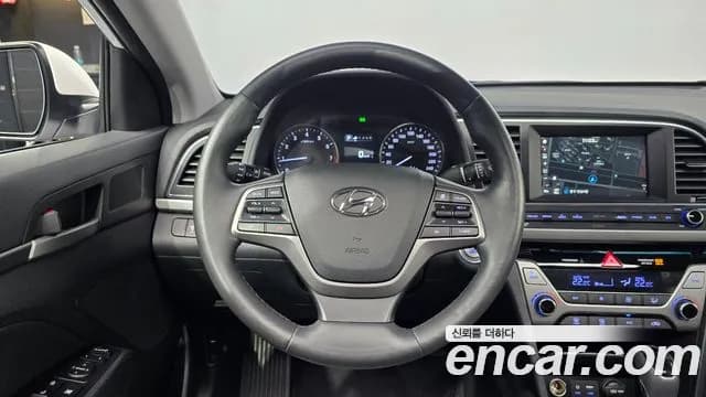 2017 Hyundai Avante AD 1.6 GDI Modern Sold VIN KMHD841DBHU408720 – photo 13 2017 Hyundai Avante AD 1.6 GDI Modern Sold VIN KMHD841DBHU408720 – photo 13
