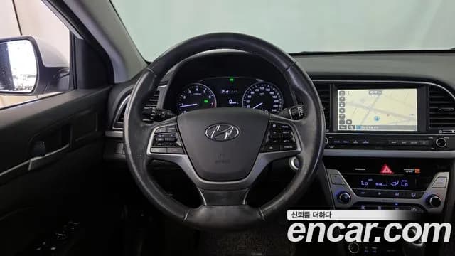 2018 Hyundai Avante AD 1.6 GDI Modern Sold VIN KMHD841DBJU579535 – exterior detail 2018 Hyundai Avante AD 1.6 GDI Modern Sold VIN KMHD841DBJU579535 – exterior detail
