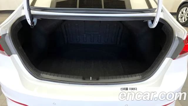 2018 Hyundai Avante AD 1.6 GDI Modern Sold VIN KMHD841DBJU579535 – photo 11 2018 Hyundai Avante AD 1.6 GDI Modern Sold VIN KMHD841DBJU579535 – photo 11