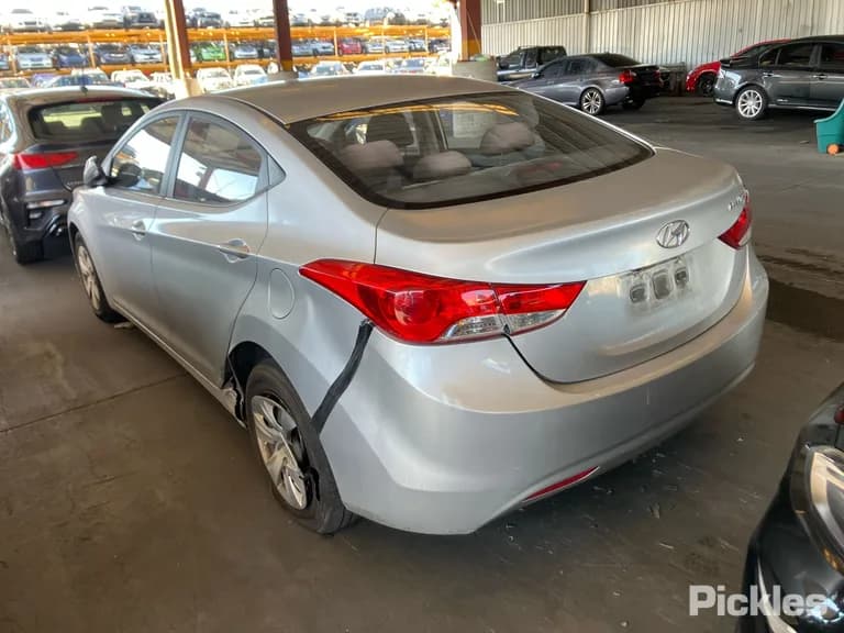 2013 Hyundai Elantra Used VIN KMHDG41EMDU958867 – engine bay 2013 Hyundai Elantra Used VIN KMHDG41EMDU958867 – engine bay