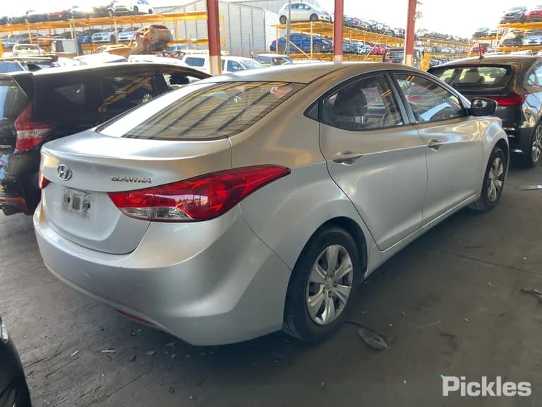 2013 Hyundai Elantra Used VIN KMHDG41EMDU958867 – photo 18 2013 Hyundai Elantra Used VIN KMHDG41EMDU958867 – photo 18