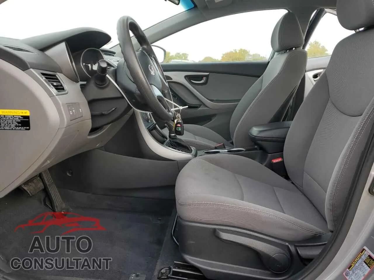 2015 HYUNDAI ELANTRA Damaged VIN KMHDH4AE6FU225676 – exterior detail 2015 HYUNDAI ELANTRA Damaged VIN KMHDH4AE6FU225676 – exterior detail