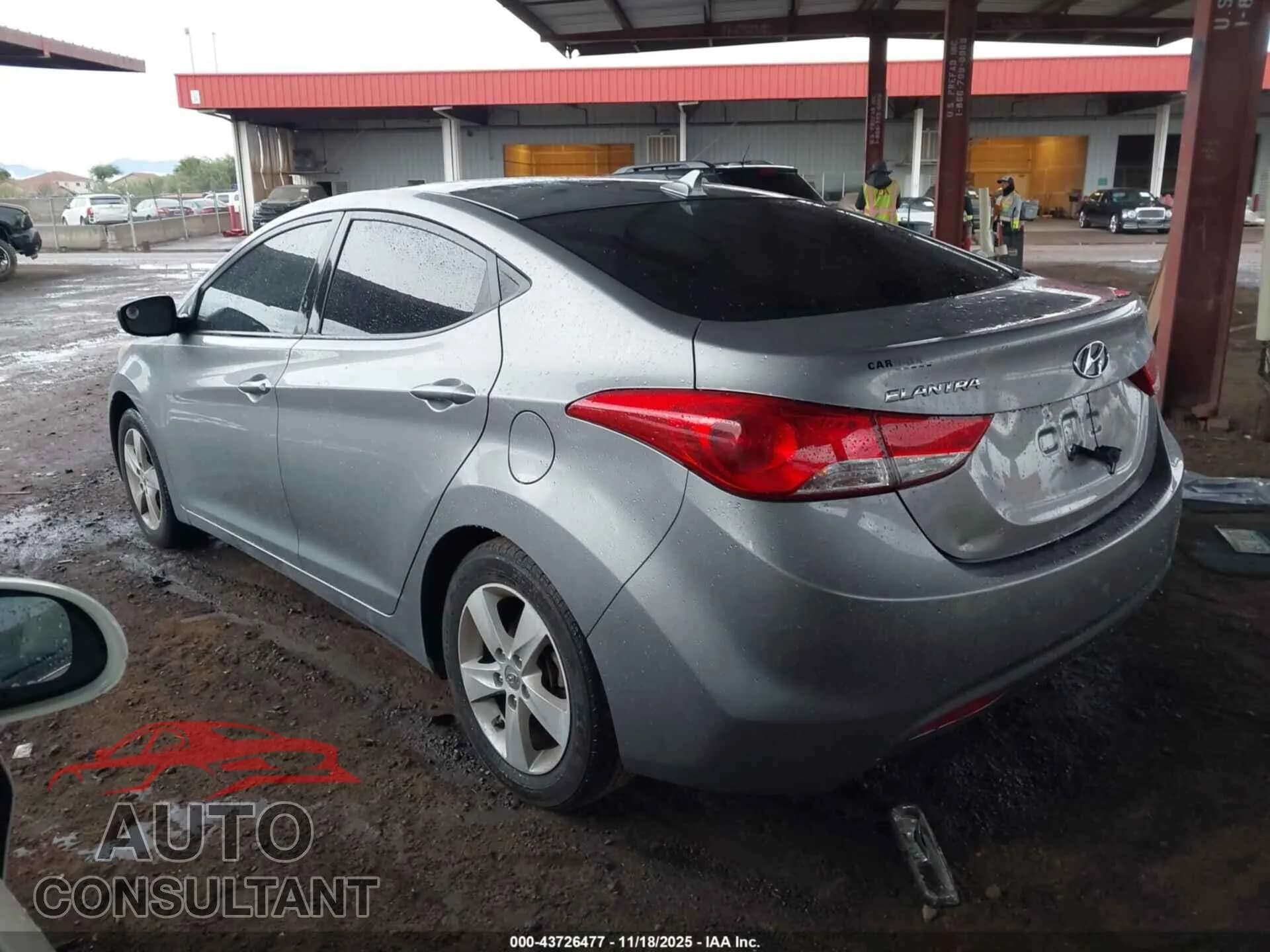2013 HYUNDAI ELANTRA Damaged VIN KMHDH4AE8DU911473 – side profile 2013 HYUNDAI ELANTRA Damaged VIN KMHDH4AE8DU911473 – side profile