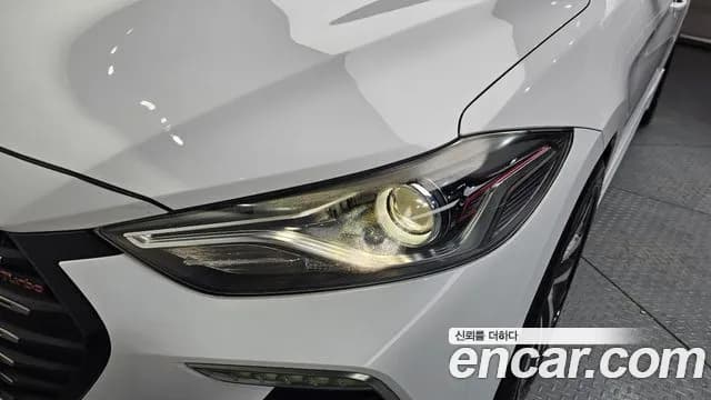2017 Hyundai Avante AD 1.6 Turbo Sport Sold VIN KMHDR41BAHU359072 – exterior detail 2017 Hyundai Avante AD 1.6 Turbo Sport Sold VIN KMHDR41BAHU359072 – exterior detail