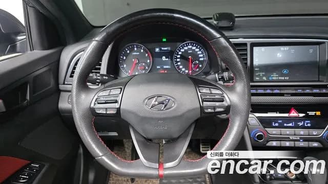 2018 Hyundai Avante AD 1.6 Turbo Sport Sold VIN KMHDR41BGJU491394 – interior seats 2018 Hyundai Avante AD 1.6 Turbo Sport Sold VIN KMHDR41BGJU491394 – interior seats
