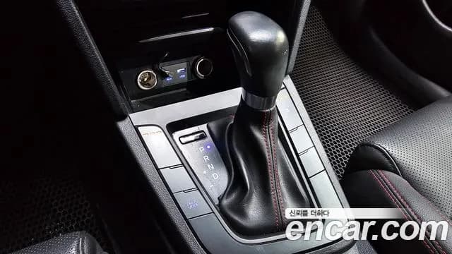 2018 Hyundai Avante AD 1.6 Turbo Sport Sold VIN KMHDR41BGJU620062 – rear exterior 2018 Hyundai Avante AD 1.6 Turbo Sport Sold VIN KMHDR41BGJU620062 – rear exterior