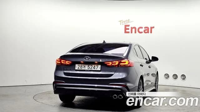 2018 Hyundai Avante AD 1.6 Turbo Sport Sold VIN KMHDR41BGJU620062 – dashboard 2018 Hyundai Avante AD 1.6 Turbo Sport Sold VIN KMHDR41BGJU620062 – dashboard