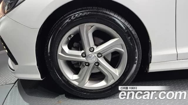 2018 Hyundai Sonata New Rise 2.0 Smart Sold VIN KMHE241CBJA351763 – side profile 2018 Hyundai Sonata New Rise 2.0 Smart Sold VIN KMHE241CBJA351763 – side profile