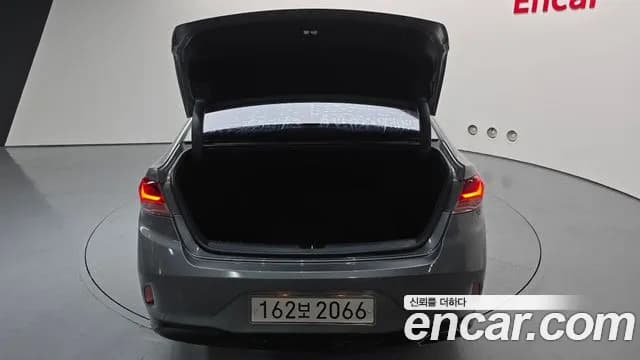 2018 Hyundai Sonata New Rise 2.0 Smart Sold VIN KMHE241CBJA351990 – side profile 2018 Hyundai Sonata New Rise 2.0 Smart Sold VIN KMHE241CBJA351990 – side profile