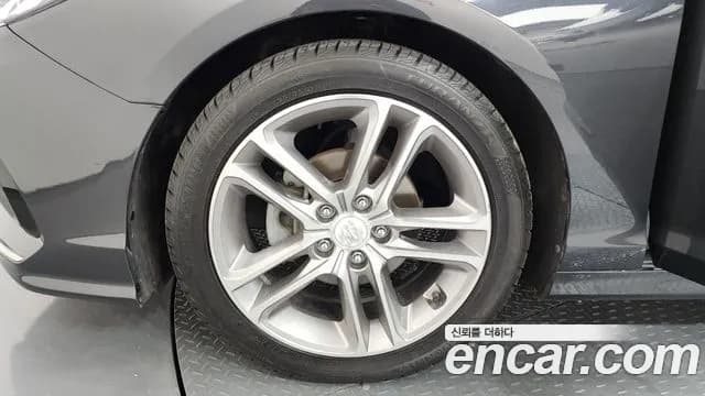 2018 Hyundai Sonata New Rise 2.0 Smart Sold VIN KMHE241CBJA358281 – trunk area 2018 Hyundai Sonata New Rise 2.0 Smart Sold VIN KMHE241CBJA358281 – trunk area