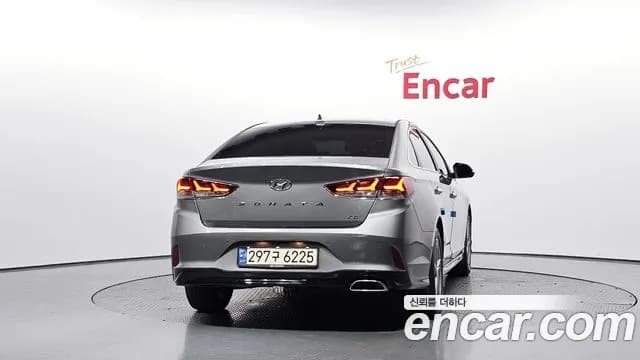 2018 Hyundai Sonata New Rise 2.0 Smart Sold VIN KMHE241CBJA370656 – trunk area 2018 Hyundai Sonata New Rise 2.0 Smart Sold VIN KMHE241CBJA370656 – trunk area