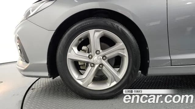 2018 Hyundai Sonata New Rise 2.0 Smart Sold VIN KMHE241CBJA370656 – photo 14 2018 Hyundai Sonata New Rise 2.0 Smart Sold VIN KMHE241CBJA370656 – photo 14