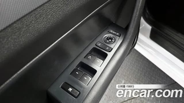 2018 Hyundai Sonata New Rise 2.0 Smart Sold VIN KMHE241CBJA405086 – exterior detail 2018 Hyundai Sonata New Rise 2.0 Smart Sold VIN KMHE241CBJA405086 – exterior detail