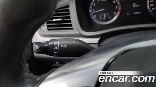 2019 Hyundai Sonata New Rise 2.0 Smart Spicial Sold VIN KMHE241CBKA476498 – exterior detail 2019 Hyundai Sonata New Rise 2.0 Smart Spicial Sold VIN KMHE241CBKA476498 – exterior detail
