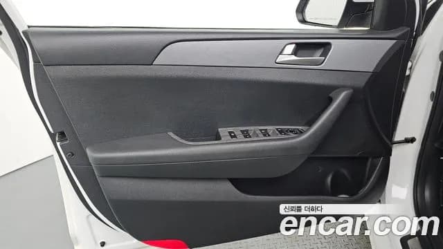2019 Hyundai Sonata New Rise 2.0 Style Sold VIN KMHE241CBKA524733 – front exterior 2019 Hyundai Sonata New Rise 2.0 Style Sold VIN KMHE241CBKA524733 – front exterior