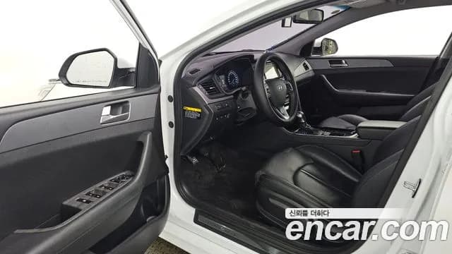 2019 Hyundai Sonata New Rise 2.0 Style Sold VIN KMHE241CBKA524733 – photo 13 2019 Hyundai Sonata New Rise 2.0 Style Sold VIN KMHE241CBKA524733 – photo 13