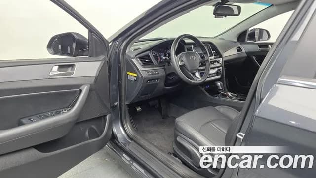 2019 Hyundai Sonata New Rise 2.0 Smart Spicial Sold VIN KMHE241CBKA539050 – photo 14 2019 Hyundai Sonata New Rise 2.0 Smart Spicial Sold VIN KMHE241CBKA539050 – photo 14