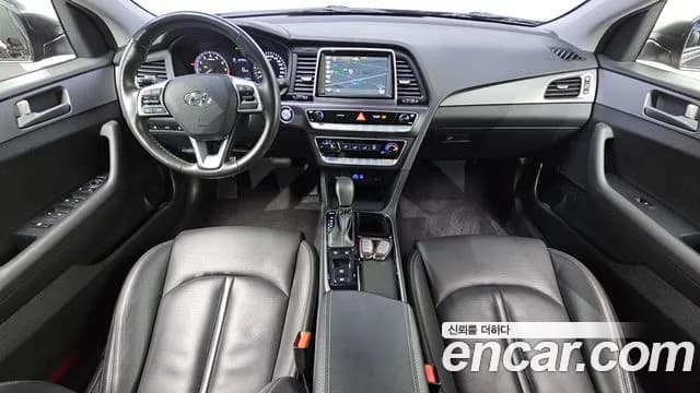2019 Hyundai Sonata New Rise 2.0 Smart Choice Sold VIN KMHE241CBKA557029 – front exterior 2019 Hyundai Sonata New Rise 2.0 Smart Choice Sold VIN KMHE241CBKA557029 – front exterior