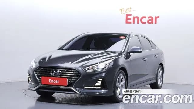 2019 Hyundai Sonata New Rise 2.0 Smart Choice Sold VIN KMHE241CBKA557029 – exterior detail 2019 Hyundai Sonata New Rise 2.0 Smart Choice Sold VIN KMHE241CBKA557029 – exterior detail
